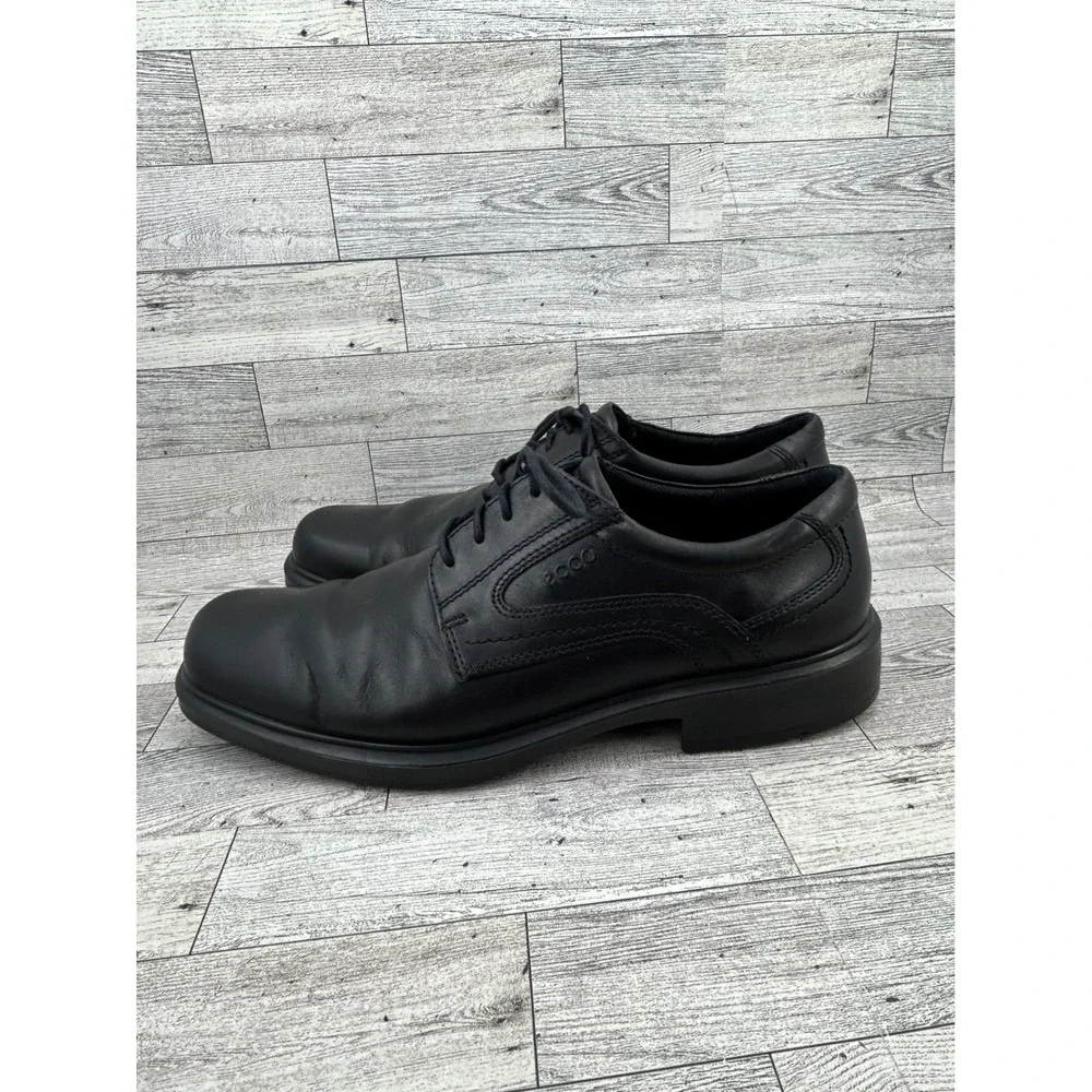 Ecco step into